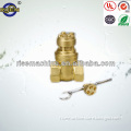 Total brass gate valve with lock